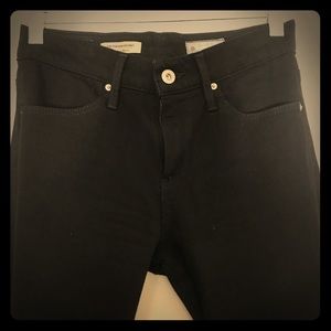 AG Farrah High Rise Skinny Jean - Black